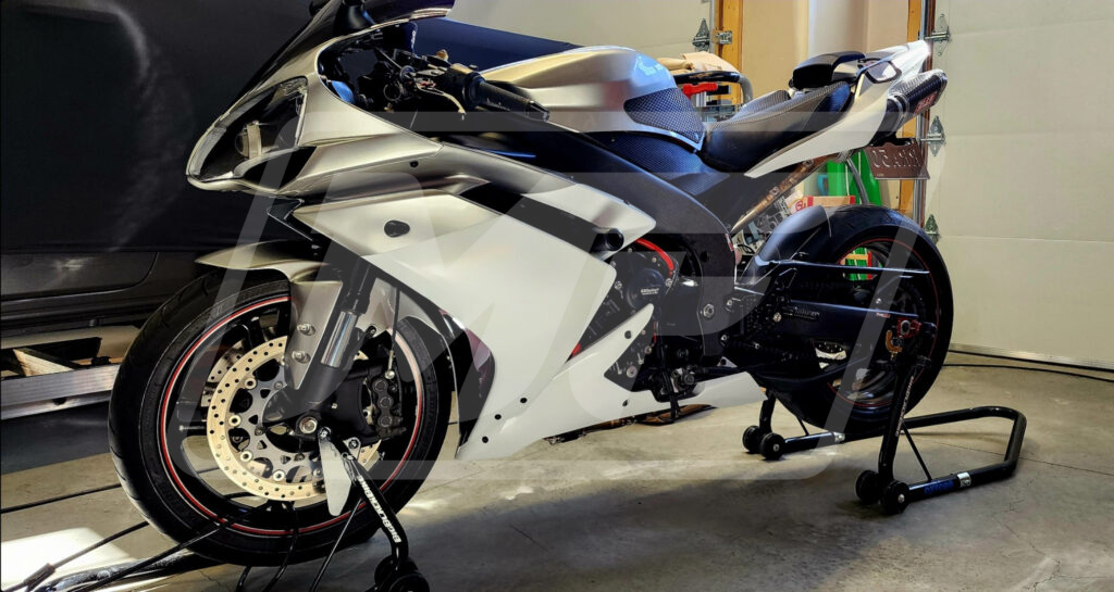 Silver & White ABS fairings for Yamaha R1 2007 - 2008 - premium OEM fit kit by Monster Fairings