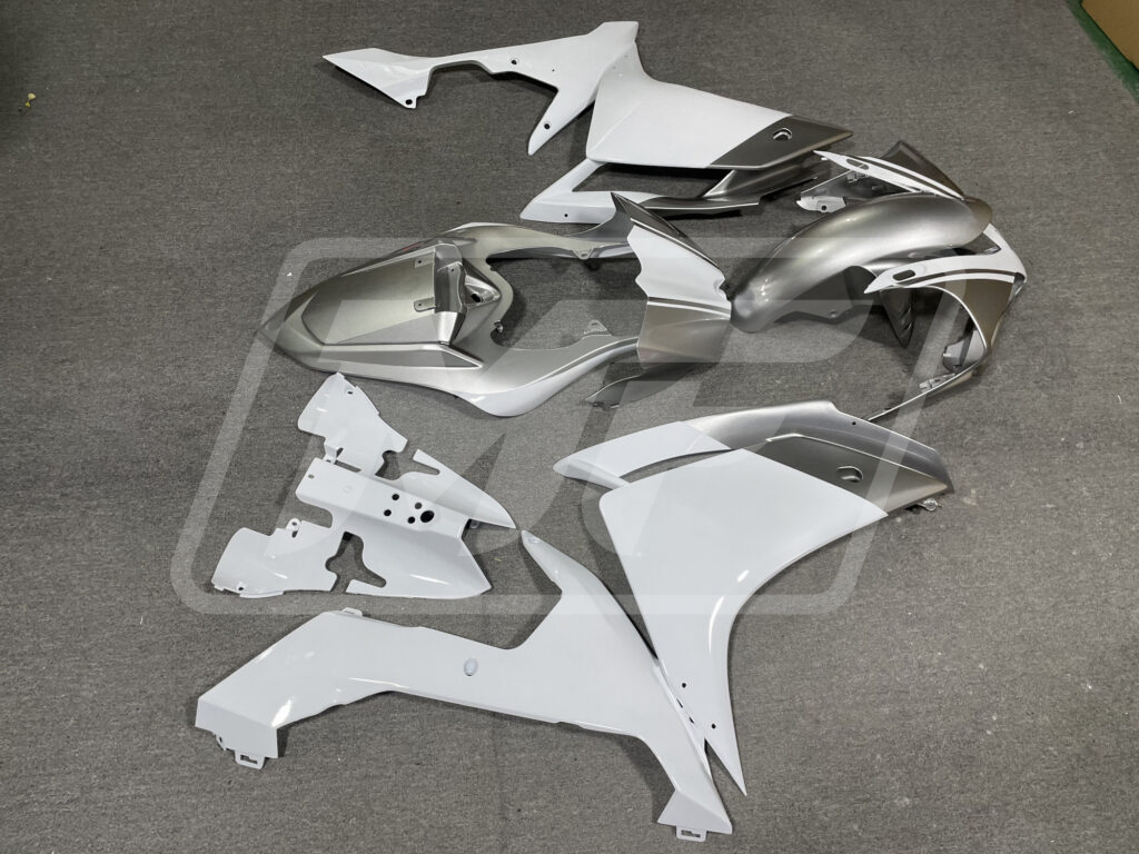 Monster Fairings ABS fairing kit for Yamaha R1 2007 - 2008 - Silver & White, precise OEM fit
