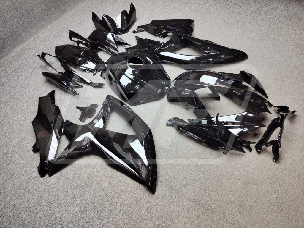Suzuki GSXR custom ABS fairings 2008 - 2010 in Gloss Black - durable replacement kit, Monster Fairings