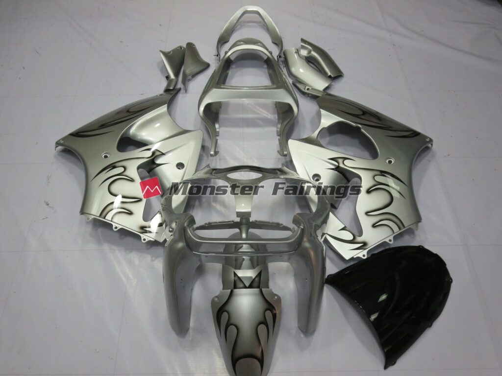 Kawasaki ZX6R 2000 - 2002 Gloss Silver Flame ABS fairings - custom motorcycle bodywork kit by Monster Fairings