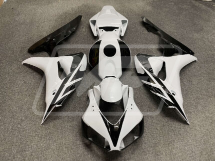 Honda CBR1000RR 2004-2005 Gloss Black & White ABS Fairings | Monster Fairings
