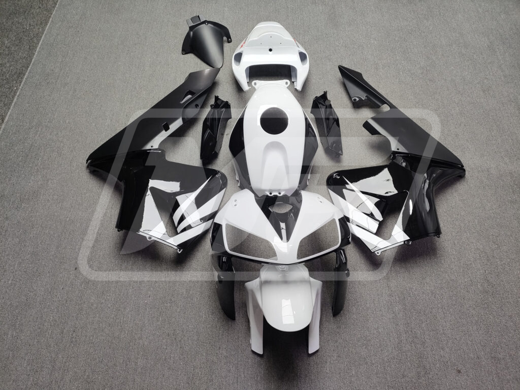 Honda CBR600RR 2005 - 2006 Gloss White & Black ABS fairings - custom motorcycle bodywork kit by Monster Fairings