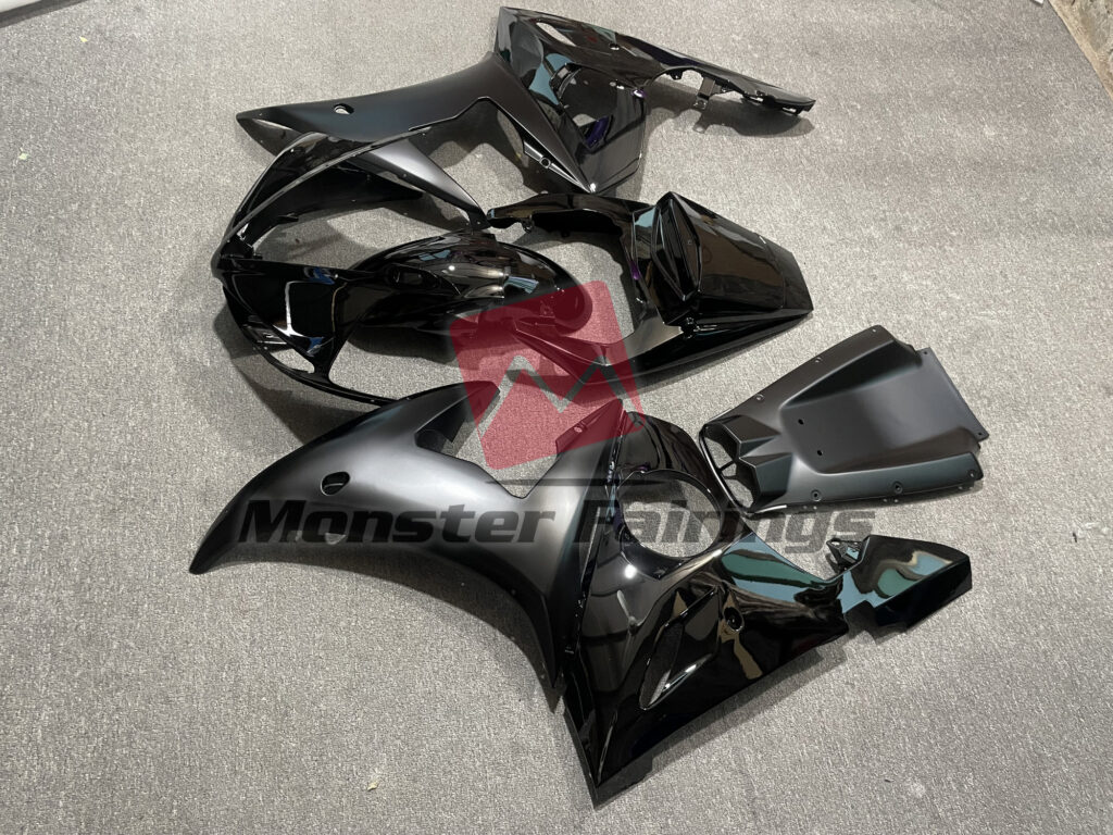 2003 - 2004 Yamaha R6 Gloss & Matte Black fairing set - ABS injection, custom painted by Monster Fairings