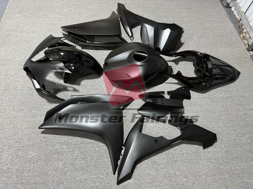 2007 - 2008 Yamaha R1 Black and Gold fairing set - ABS injection, custom painted by Monster Fairings