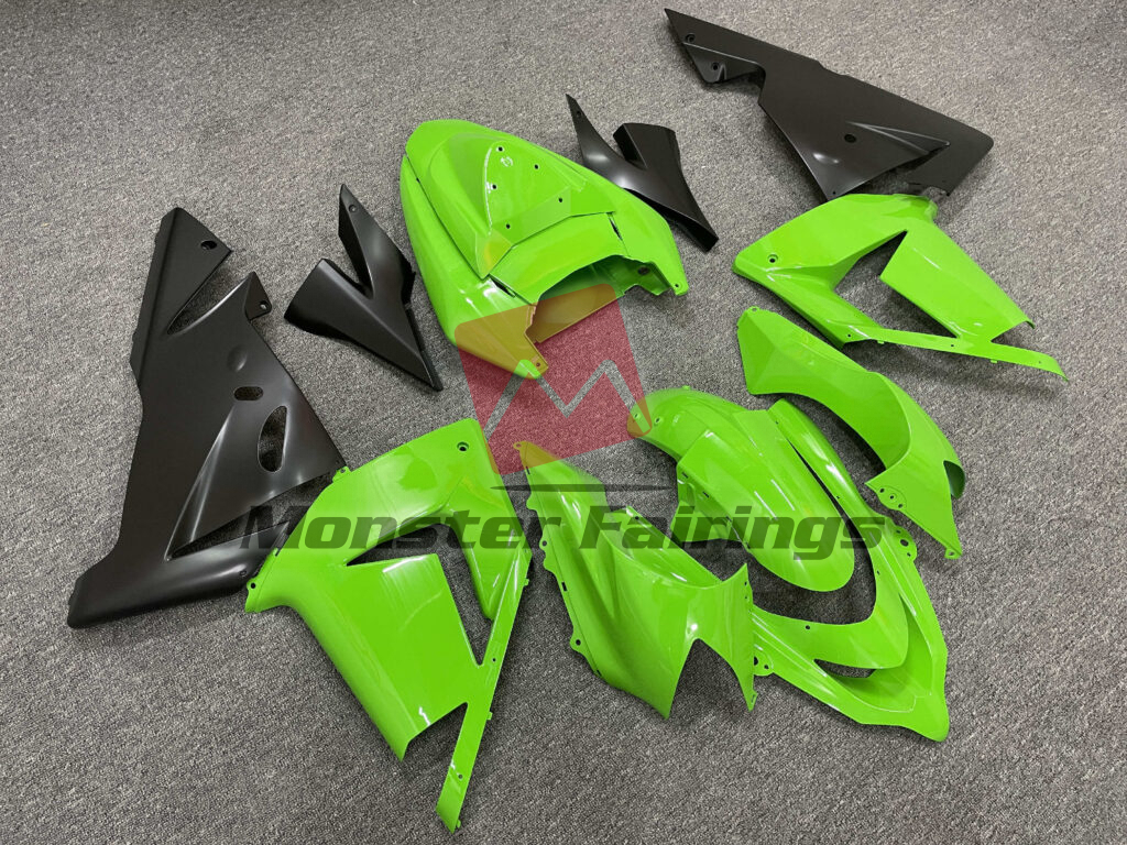 2004 - 2005 Kawasaki ZX10R Gloss Green & Matte Black fairing set - ABS injection, custom painted by Monster Fairings