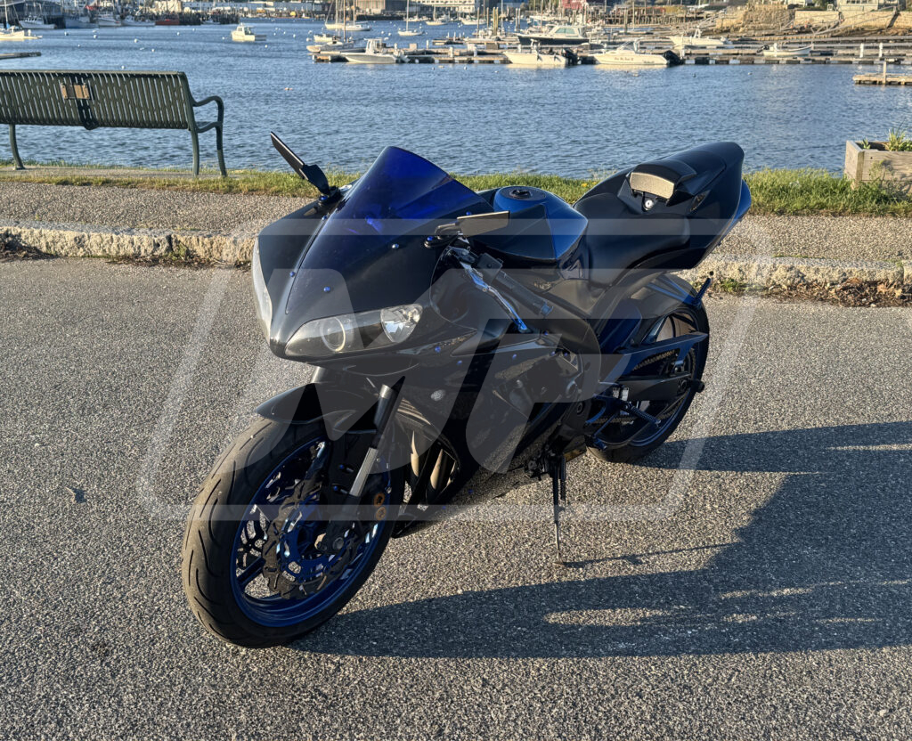 Gloss Black ABS fairings for Yamaha R1 2004 - 2006 - premium OEM fit kit by Monster Fairings