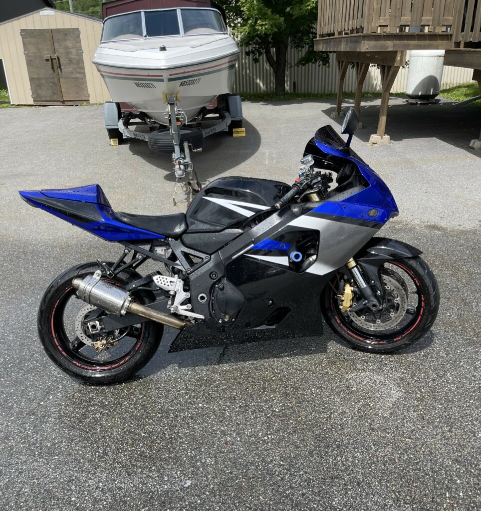 Suzuki GSXR 600 - 750 2004 - 2005 ABS fairings, Blue Black and Silver - high - quality motorcycle kit by Monster Fairings
