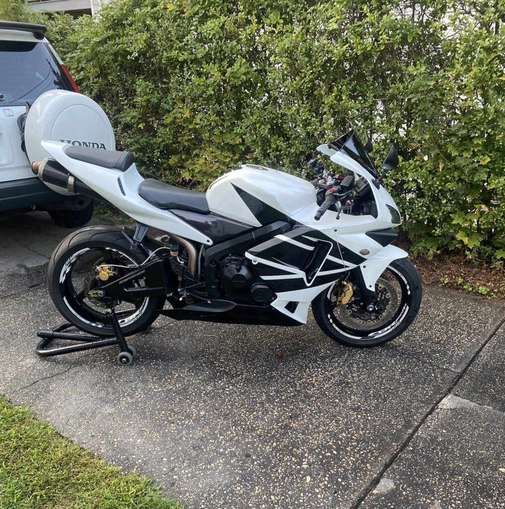 Monster Fairings ABS fairing kit for Honda CBR600RR 2003 - 2004 - Pearl White & Black, precise OEM fit