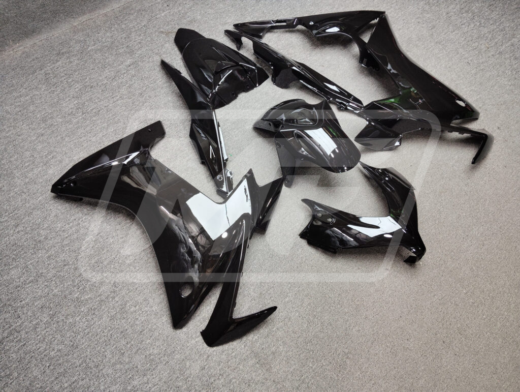 Honda CBR500R custom ABS fairings 2013 - 2015 in Gloss Black - durable replacement kit, Monster Fairings