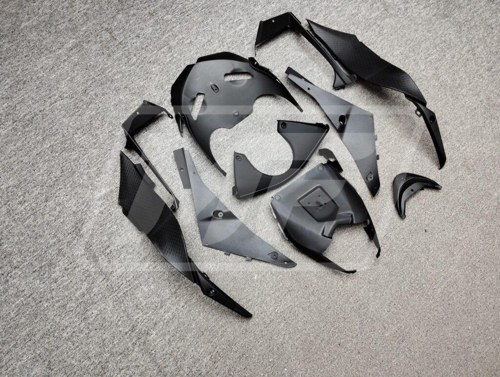 Kawasaki ZX6R 2009 - 2012 ABS fairings, Black - high - quality motorcycle kit by Monster Fairings