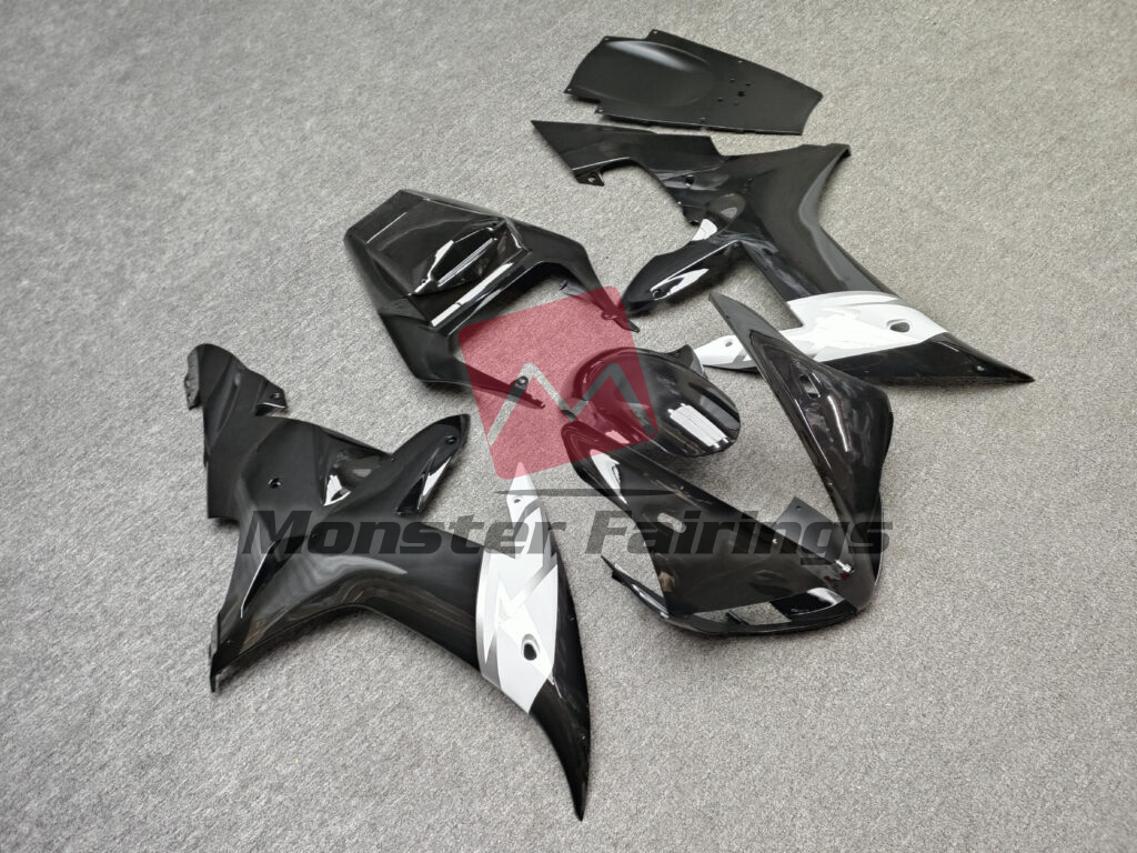 Yamaha R1 custom ABS fairings 2002 - 2003 in Gloss Black & White with Silver - durable replacement kit, Monster Fairings