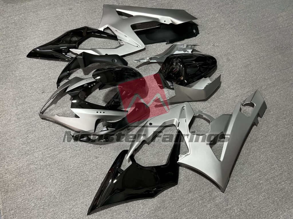 Suzuki GSXR 1000 custom ABS fairings 2005 - 2006 in Matte Silver & Gloss Black - durable replacement kit, Monster Fairings