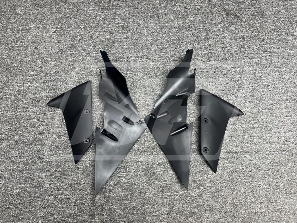 Monster Fairings ABS fairing kit for Kawasaki ZX10R 2004 - 2005 - Gloss Black with High Vis Yellow, precise OEM fit