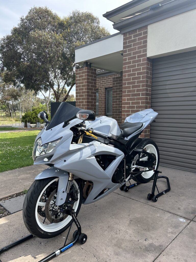 Suzuki GSXR 600 - 750 2008 - 2010 ABS fairings, Gloss Light Nardo Gray - high - quality motorcycle kit by Monster Fairings