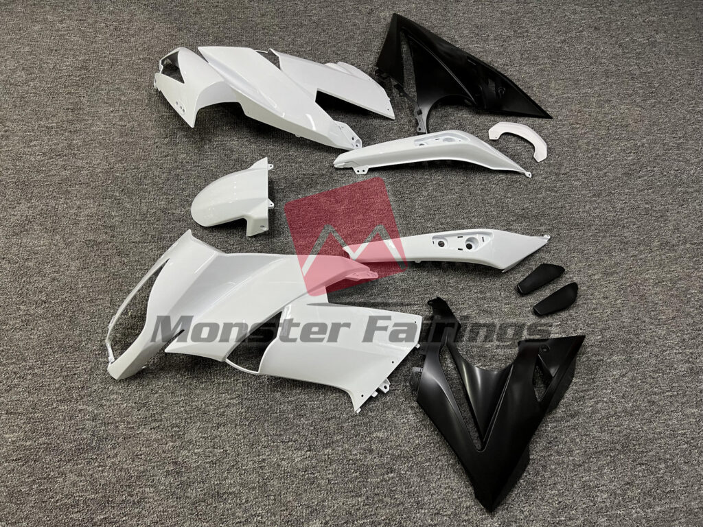 2009 - 2011 Kawasaki Ninja 650R Gloss White & and Black fairing set - ABS injection, custom painted by Monster Fairings