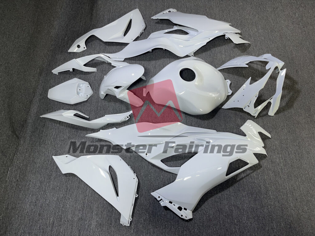 2019 - 2023 Kawasaki ZX6R Gloss White fairing set - ABS injection, custom painted by Monster Fairings