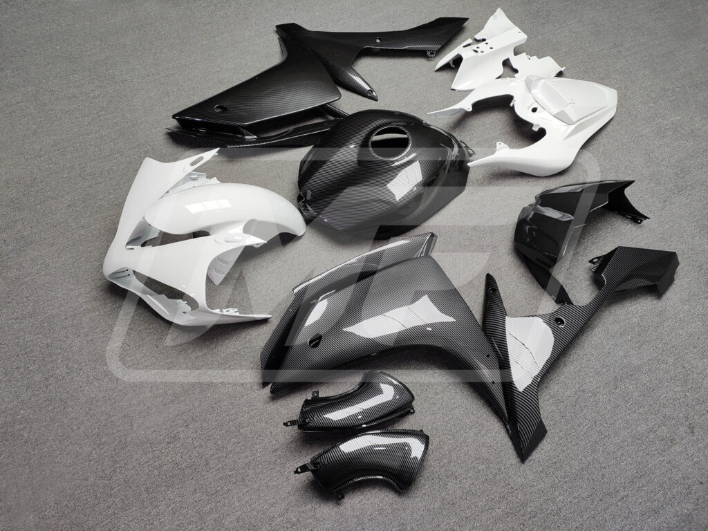 Gloss Carbon Fiber Style & White ABS fairings for Yamaha R1 2007 - 2008 - premium OEM fit kit by Monster Fairings