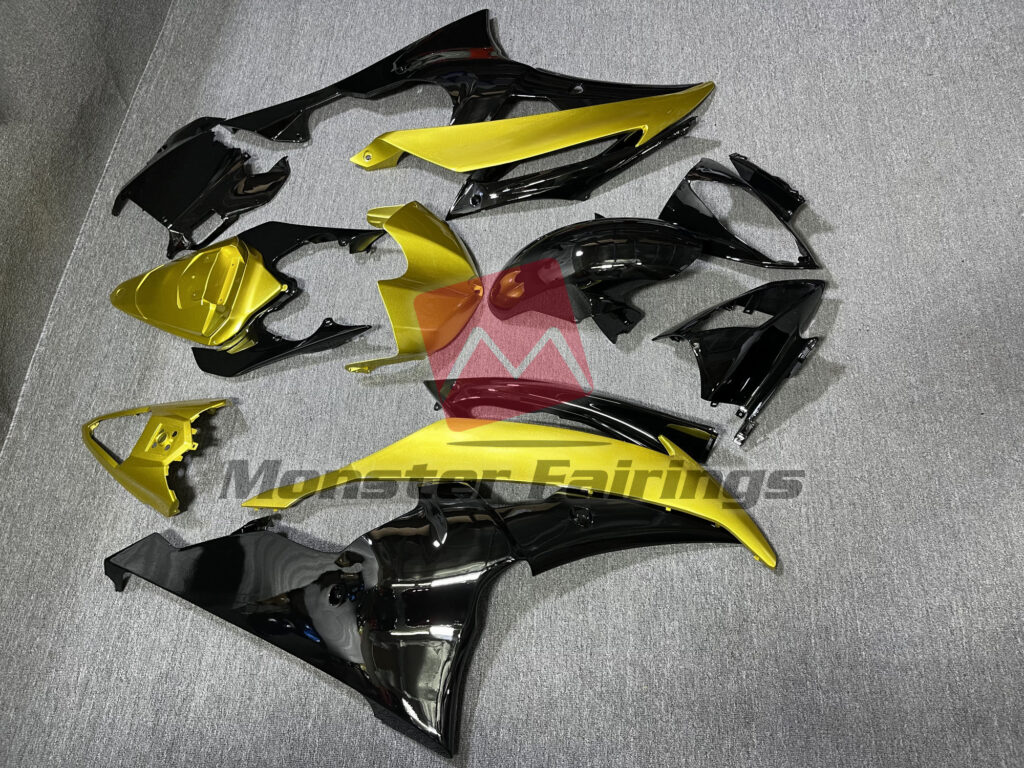 2008 - 2016 Yamaha R6 Gloss Black with Gold fairing set - ABS injection, custom painted by Monster Fairings