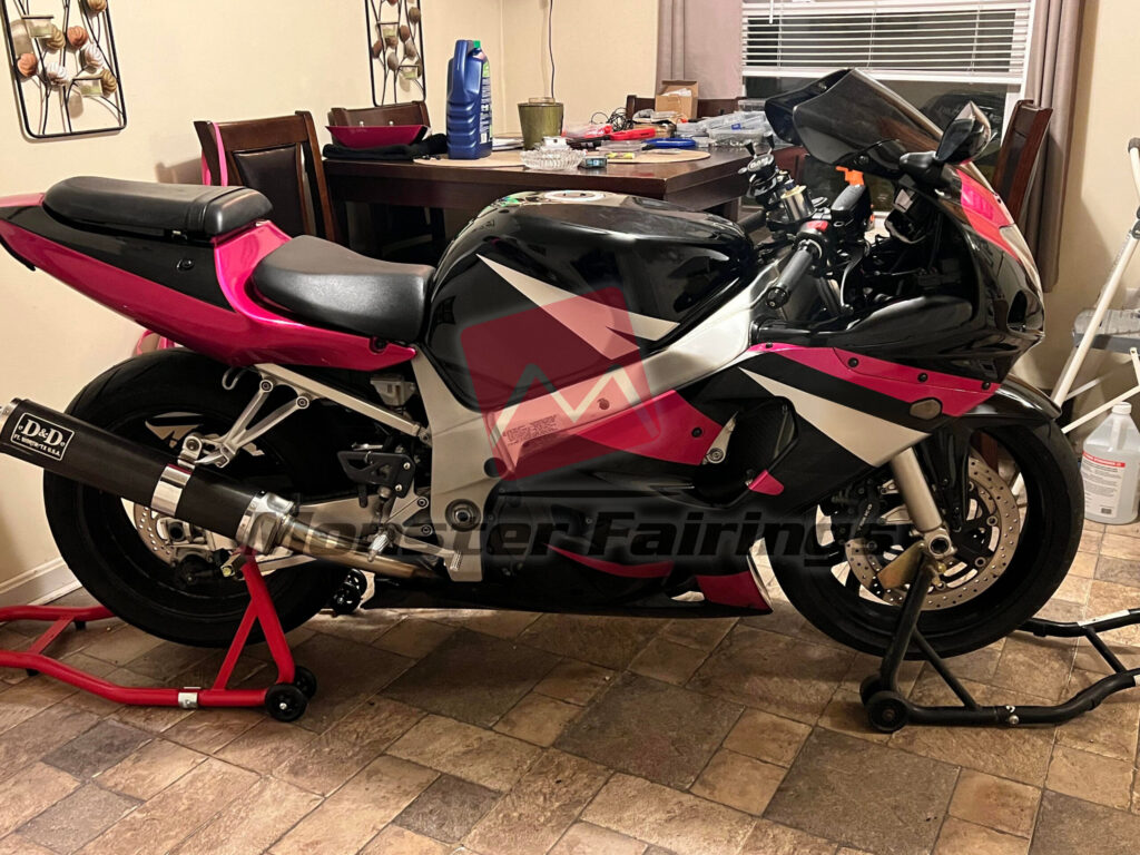Suzuki GSXR 600 - 750 2001 - 2003 ABS fairings, Gloss Black & Pink with Silver - high - quality motorcycle kit by Monster Fairings