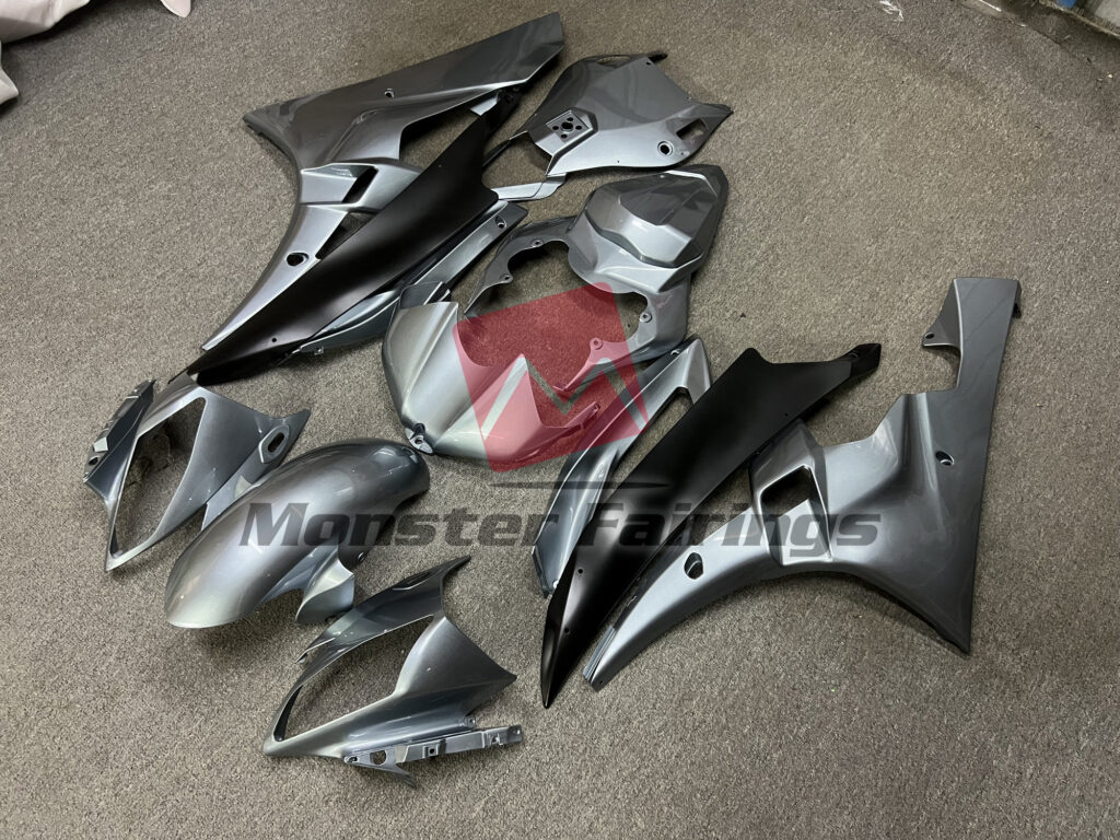 Gloss Silver ABS fairings for Yamaha R6 2006 - 2007 - premium OEM fit kit by Monster Fairings