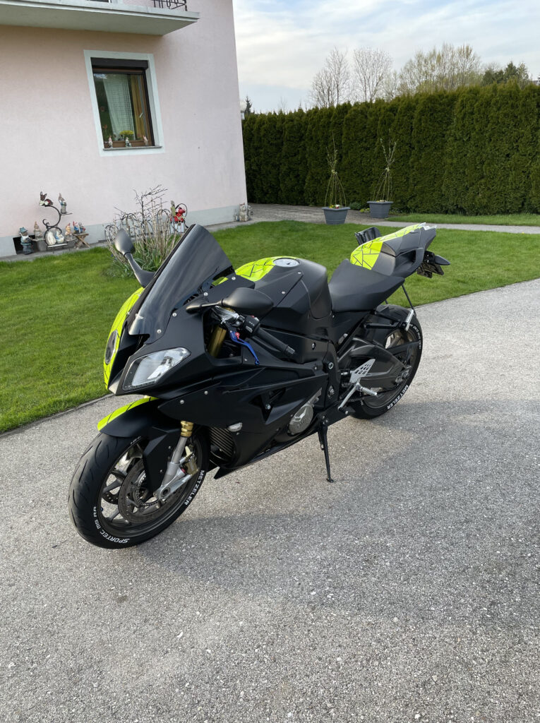BMW S1000RR custom ABS fairings 2015 - 2016 in High Vis Yellow & and Matte Black pattern - durable replacement kit, Monster Fairings