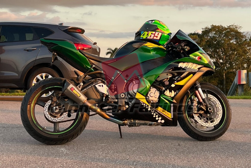 Kawasaki ZX10R custom ABS fairings 2016 - 2020 in Forest Green Shark - durable replacement kit, Monster Fairings