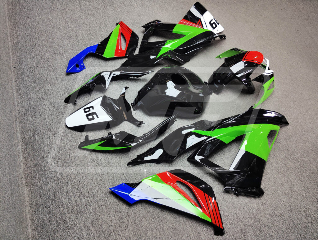 2013 - 2018 Kawasaki ZX6R Racing Style Green fairing set - ABS injection, custom painted by Monster Fairings
