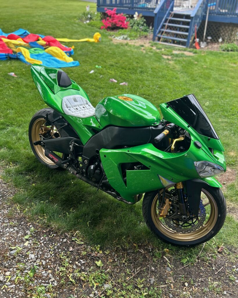 Monster Fairings ABS fairing kit for Kawasaki ZX10R 2004 - 2005 - Gloss Green, precise OEM fit