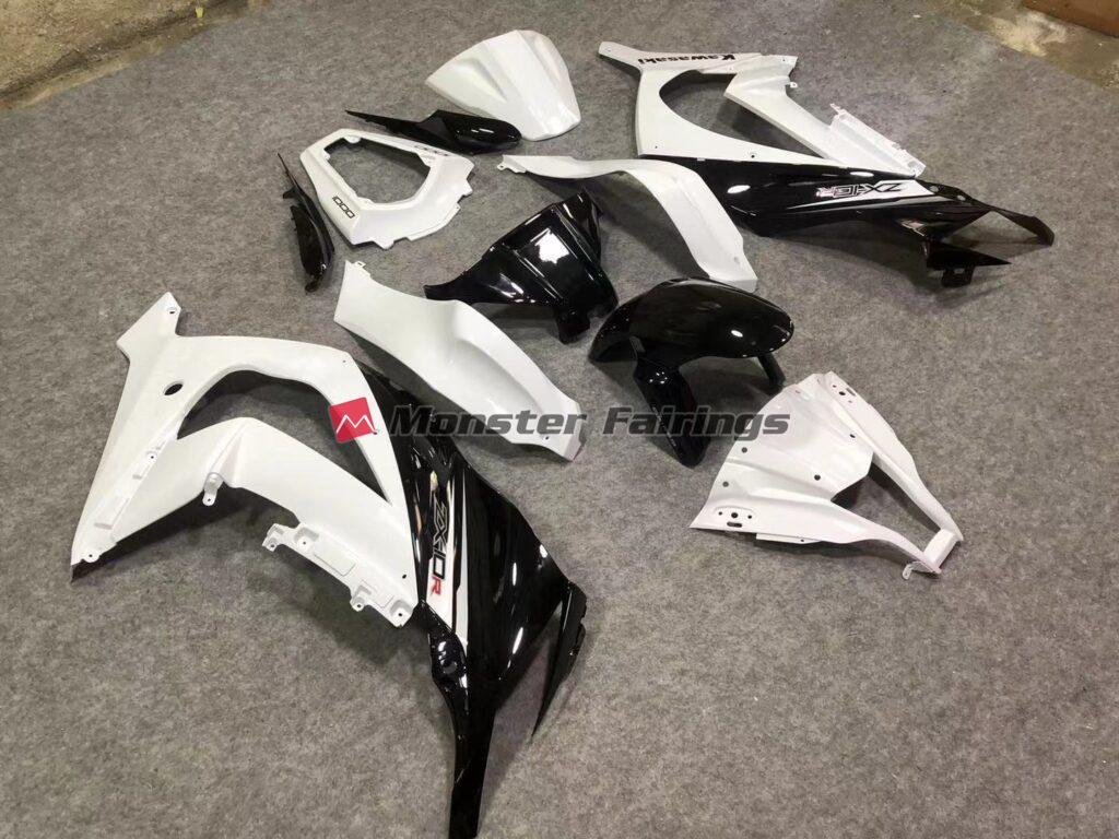 Kawasaki ZX10R custom ABS fairings 2011 - 2015 in Gloss White & Black - durable replacement kit, Monster Fairings