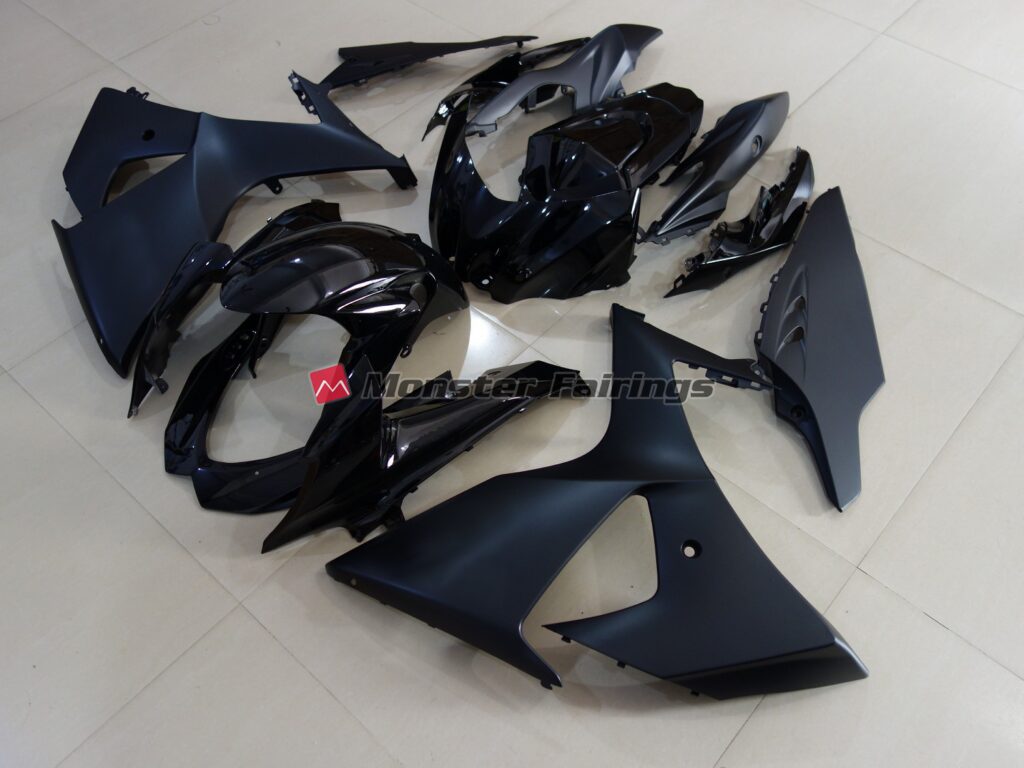 Suzuki GSXR 1000 custom ABS fairings 2009 - 2016 in Matte Black and Gloss Black - durable replacement kit, Monster Fairings