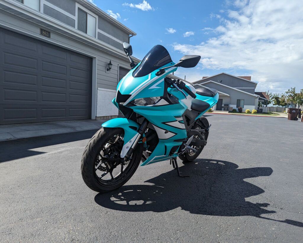 Yamaha R3 2022 - 2024 ABS fairings, Matte Mint & White Black - high - quality motorcycle kit by Monster Fairings