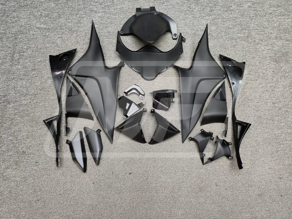 Monster Fairings ABS fairing kit for Honda CBR600RR 2009 - 2012 - Gloss Carbon Fiber Style White & Red Bull, precise OEM fit
