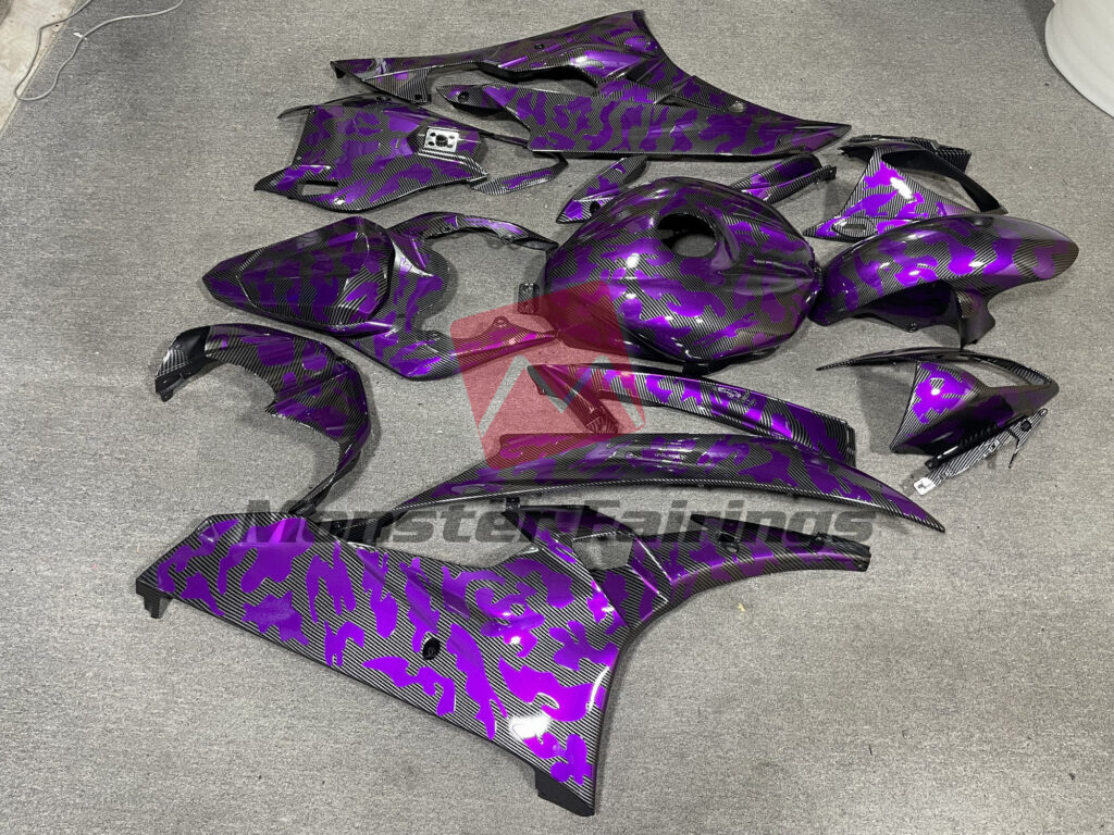 2006 - 2007 Yamaha R6 Gloss Carbon Fiber & Purple Camo fairing set - ABS injection, custom painted by Monster Fairings
