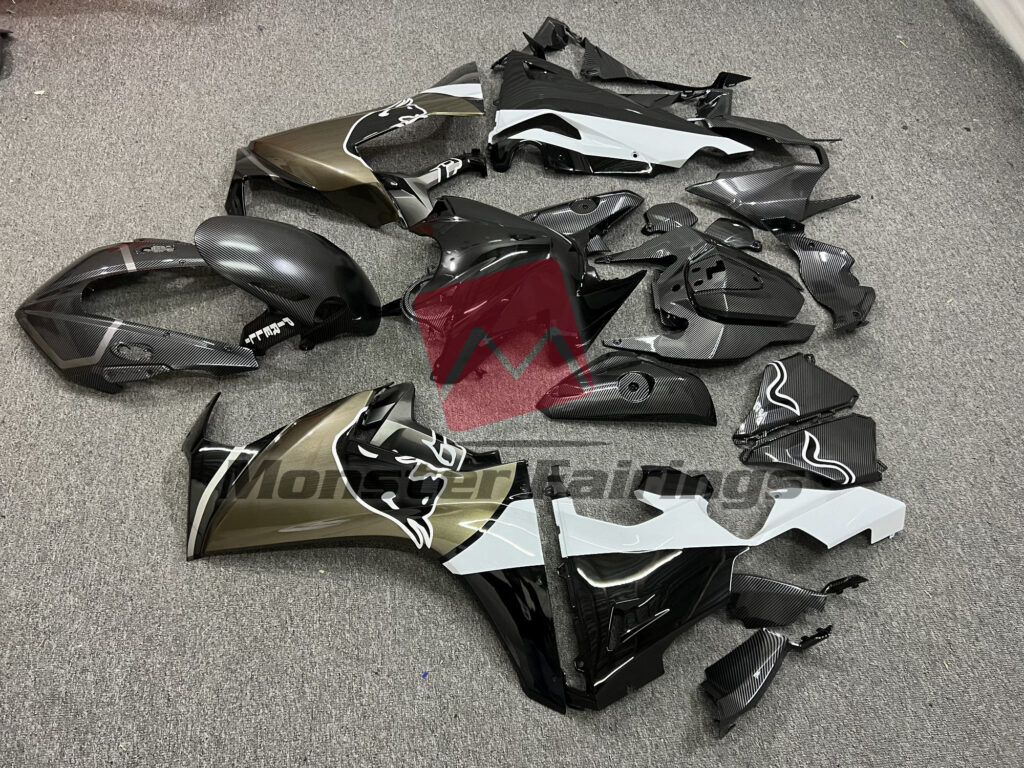 2017 - 2025 Honda CBR1000RR Carbon Style Bull fairing set - ABS injection, custom painted by Monster Fairings