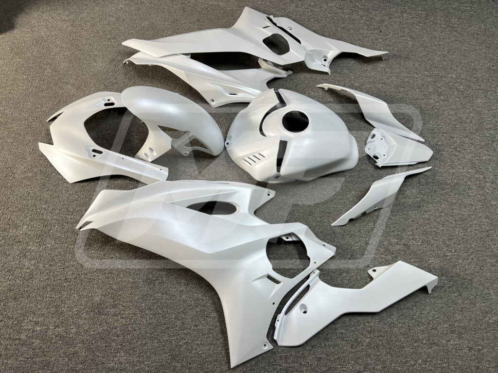 2017 - 2022 Yamaha R6 Matte Pearl White fairing set - ABS injection, custom painted by Monster Fairings