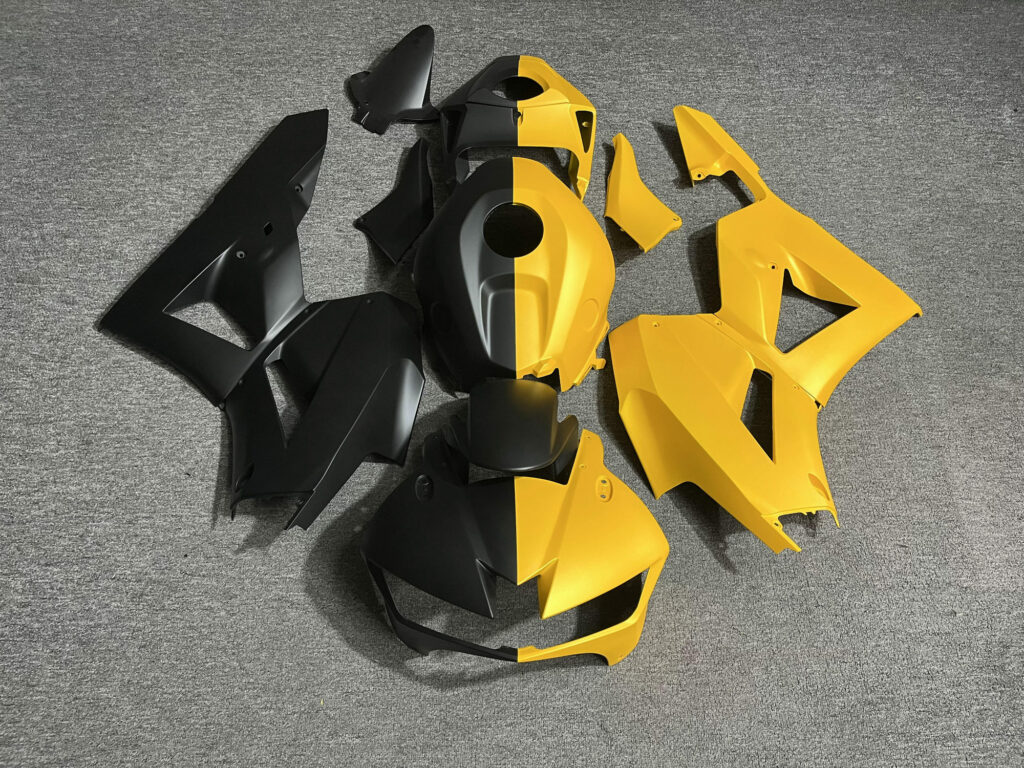 Honda CBR600RR 2013 - 2025 Matte Black & Matte Yellow Split ABS fairings - custom motorcycle bodywork kit by Monster Fairings