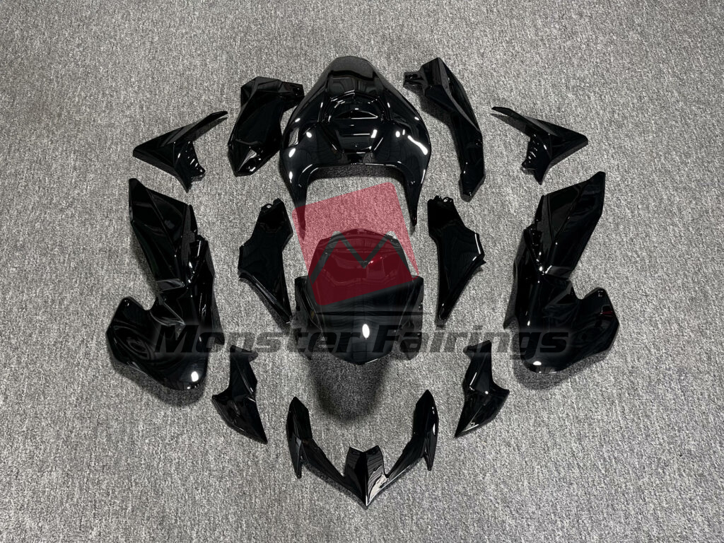 Kawasaki Z900 2020 - 2024 Gloss Black Plain ABS fairings - custom motorcycle bodywork kit by Monster Fairings
