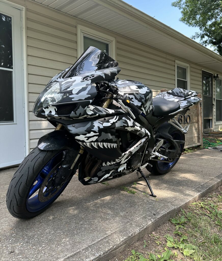 Gloss Gray Camo Shark ABS fairings for Suzuki GSXR 600 - 750 2006 - 2007 - premium OEM fit kit by Monster Fairings
