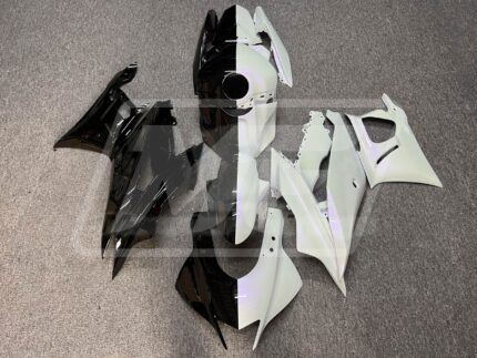 Yamaha R3 2019-2021 Gloss Black & Pearl White With Purple Flakes Split ABS Fairings | Monster Fairings