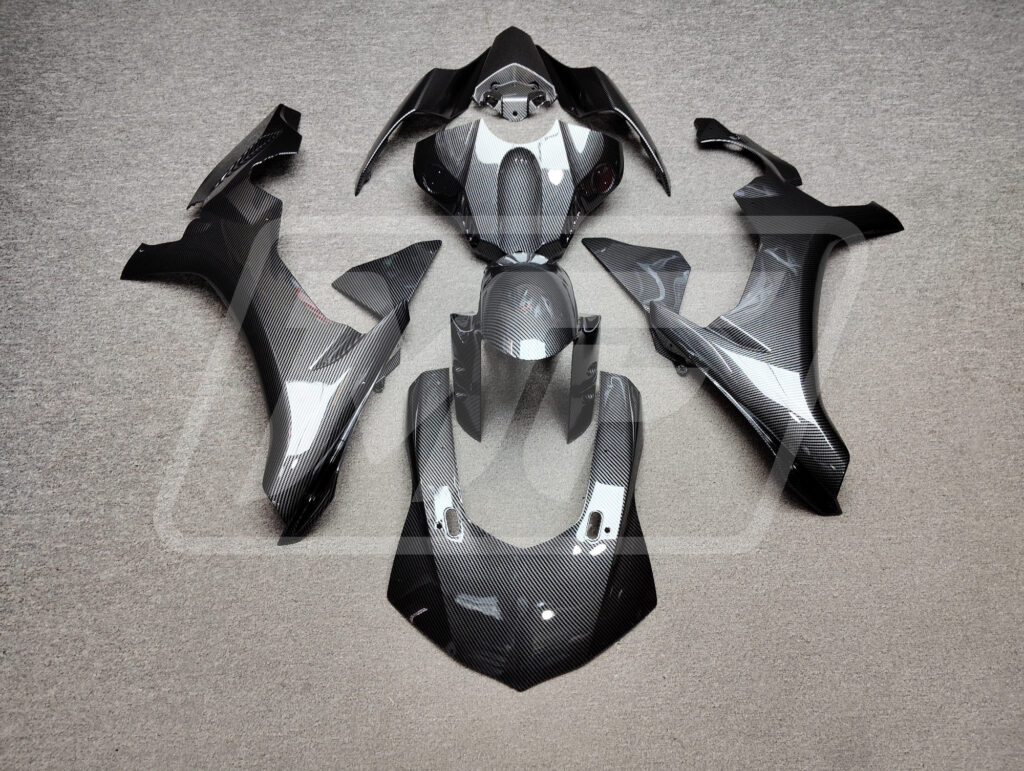 Yamaha R1 2015 - 2019 Gloss Carbon Fiber Style ABS fairings - custom motorcycle bodywork kit by Monster Fairings