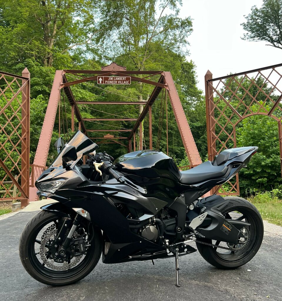 Monster Fairings ABS fairing kit for Kawasaki ZX6R 2019 - 2023 - Gloss Metallic Black Carbon Fiber Style, precise OEM fit