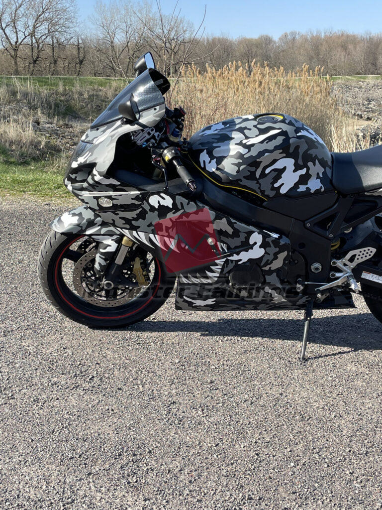 Suzuki GSXR 600 - 750 2004 - 2005 ABS fairings, Gray Camo Shark - high - quality motorcycle kit by Monster Fairings