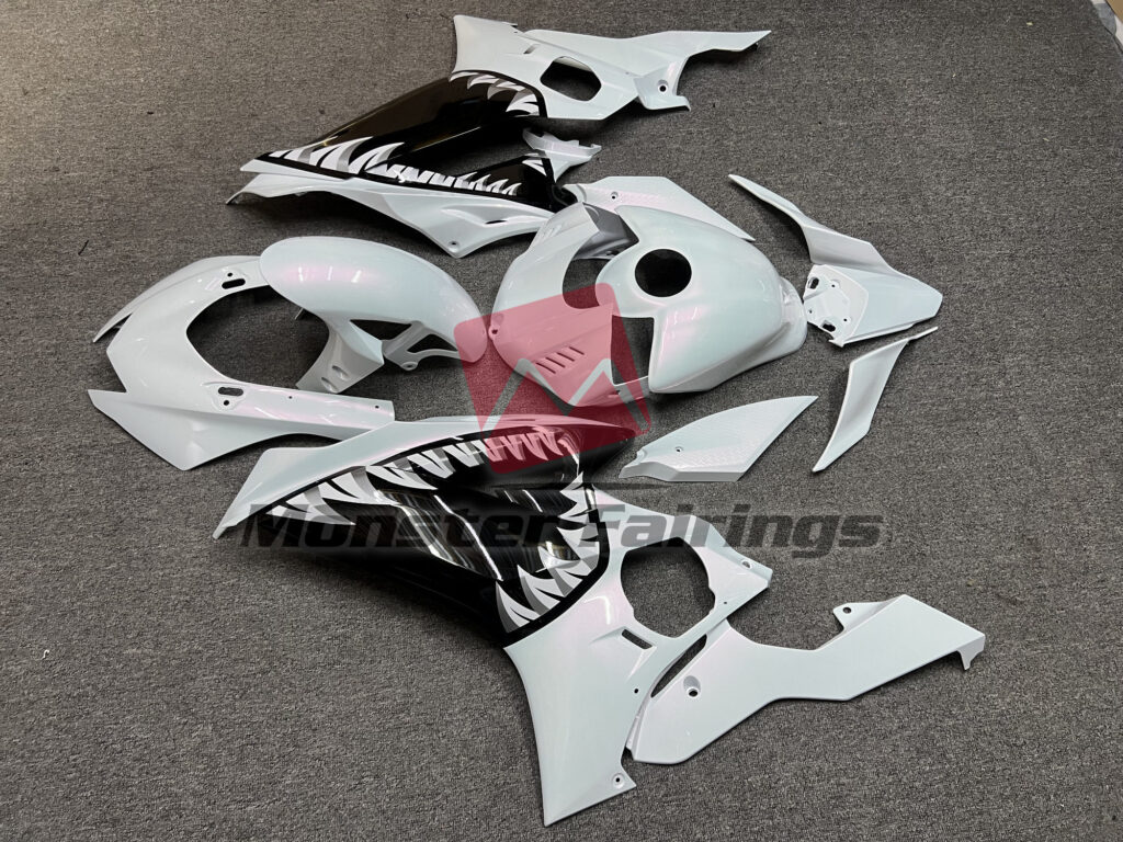 2017 - 2022 Yamaha R6 Pearl White Shark fairing set - ABS injection, custom painted by Monster Fairings