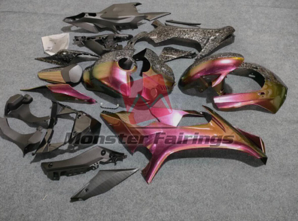 Yamaha R1 custom ABS fairings 2015 - 2019 in Forged Carbon Fiber Style Chameleon Split - durable replacement kit, Monster Fairings