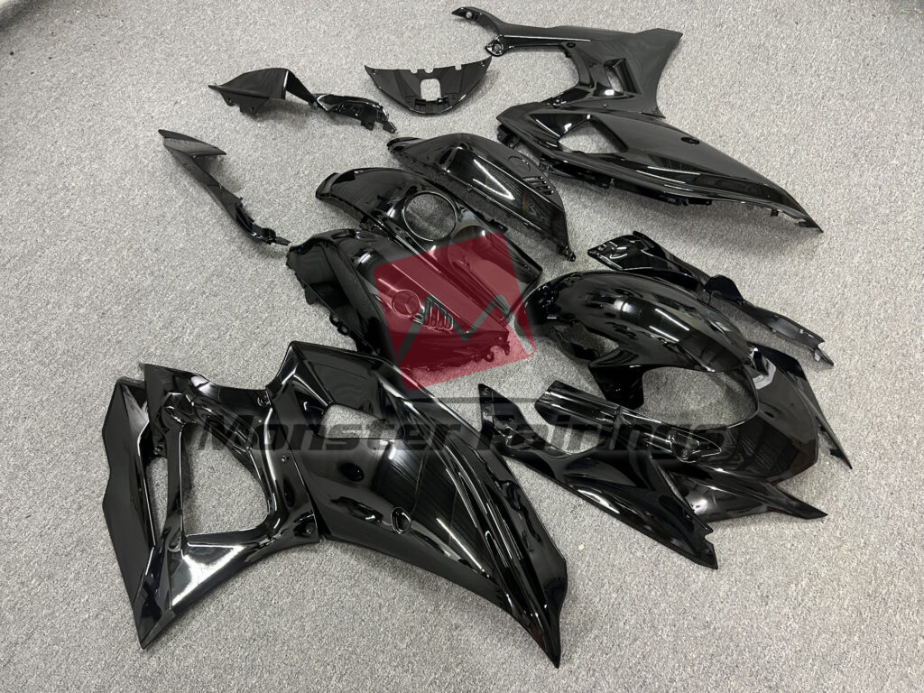 Gloss Black ABS fairings for Yamaha R7 2021 - 2025 - premium OEM fit kit by Monster Fairings
