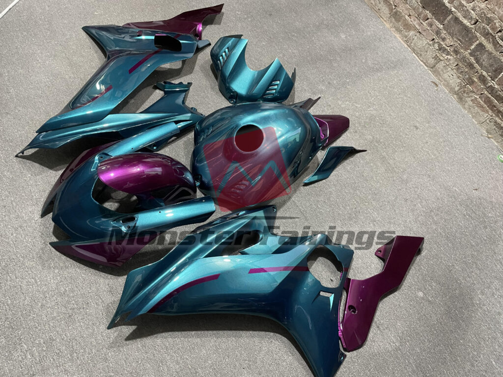 2017 - 2022 Yamaha R6 Gloss Metallic Green fairing set - ABS injection, custom painted by Monster Fairings