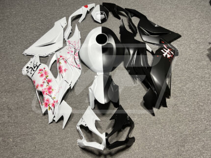 Kawasaki ZX6R 2019-2023 Matte Black & White Cherry Blossom Split ABS Fairings | Monster Fairings