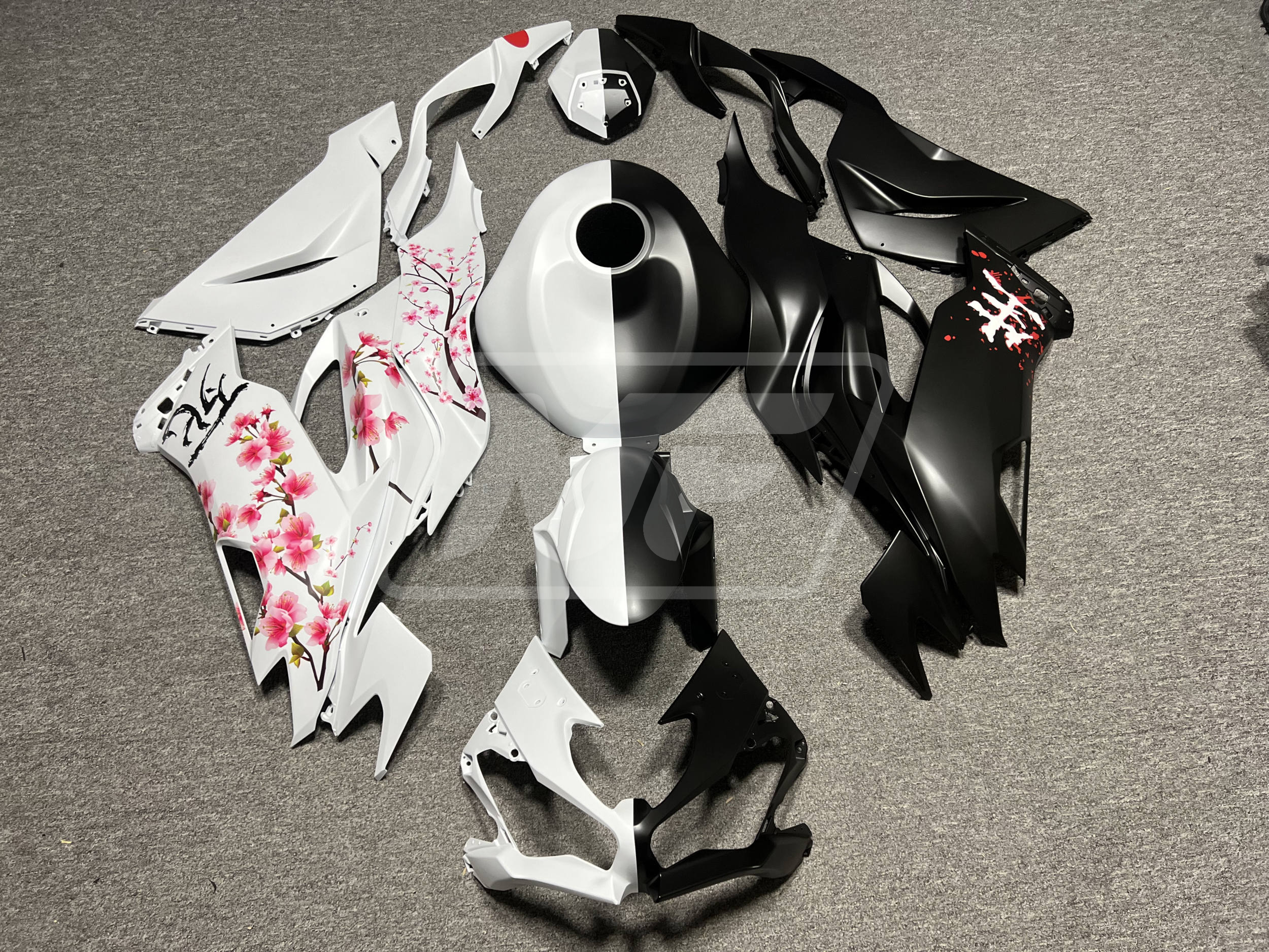 chaerry ページ T538-1.jpg?v=1758216274