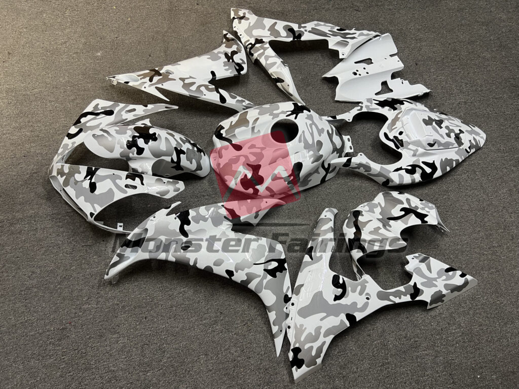 2004 - 2006 Yamaha R1 Gloss White Camo fairing set - ABS injection, custom painted by Monster Fairings