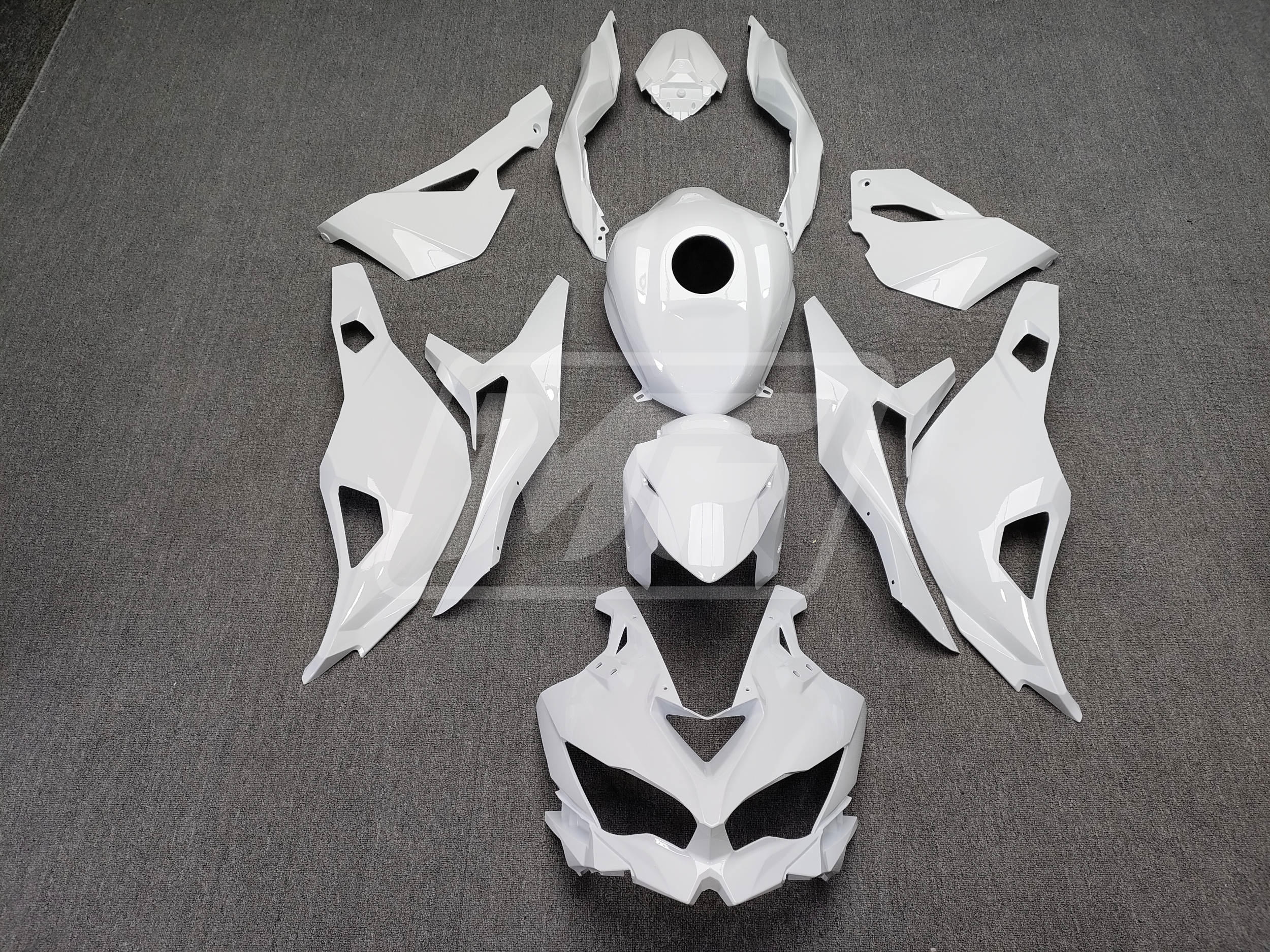 Kawasaki ZX-4RR Fairings - Monster Fairings